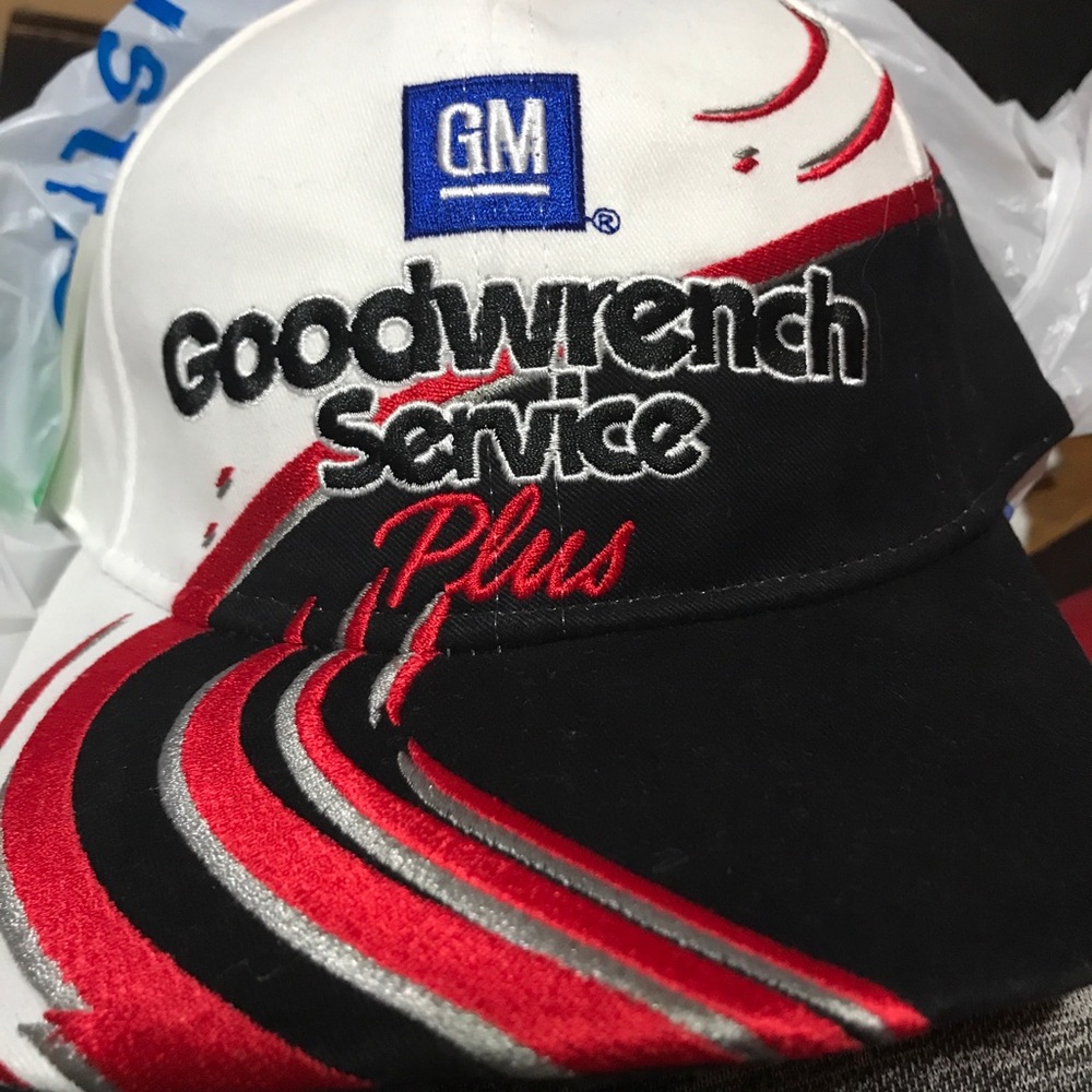 Dale sr 3 goodwrench service hat